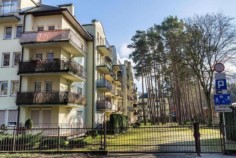 Apartament Miedzyzdroje 4 Osoby 100 M Od Morza Luaran gambar